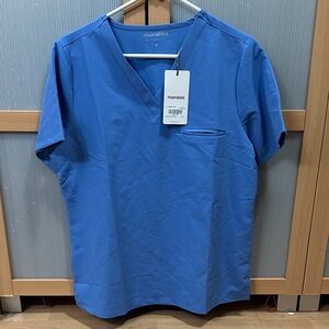 NWT Ciel Blue Mandala Women's One Pocket Scrub Top Medium